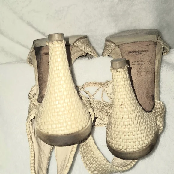 Vintage YSL Raffia Heels - Picture 12 of 12